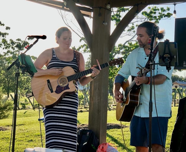 Live Music: FarAway