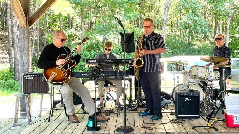 Sunday Session - The Michael Elswick Gathering