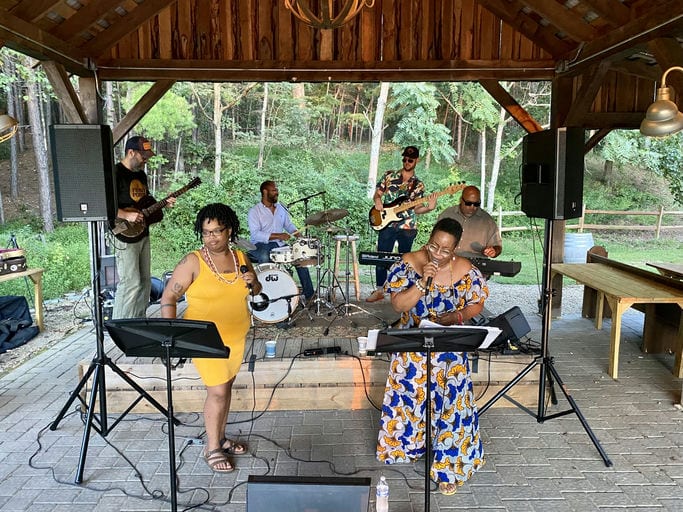 Sunset Soirée - Richelle Claiborne & Friends with Two Brothers Southwestern Grill