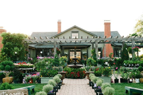 Kubota Tour – Fall Color Around The Nursery