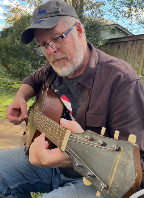 Thomas Gunn Live